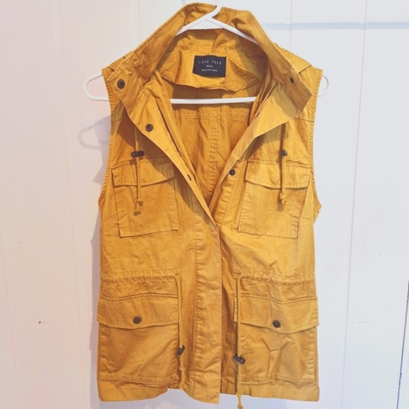 Love Tree Jackets & Blazers - LOVE TREE Mustard Yellow Womens Vest Size S Very Good Condition Fall Fashion